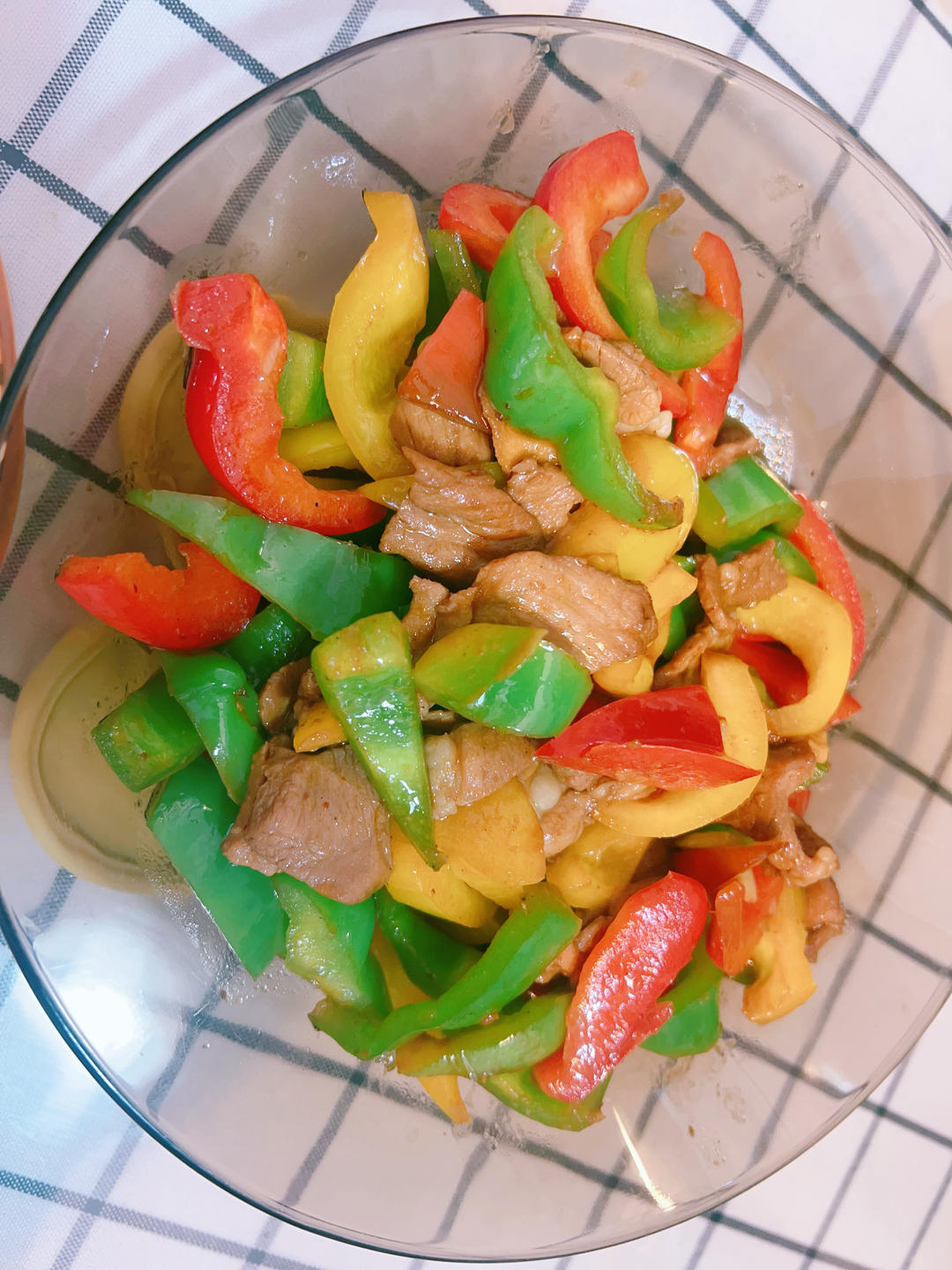 超简单的甜椒炒肉