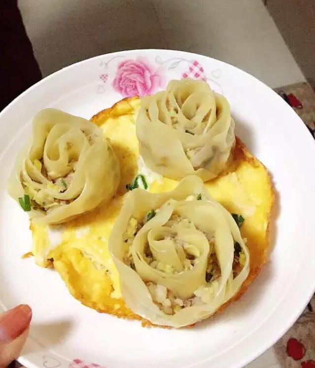 玫瑰花饺子