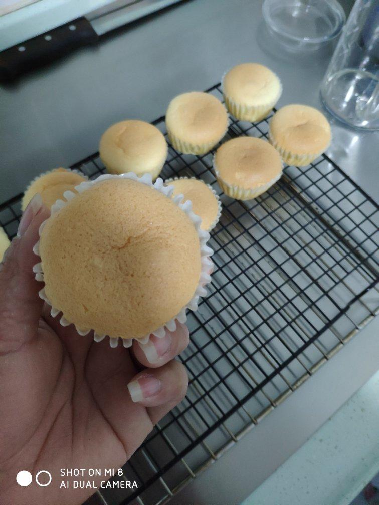 软绵绵杏仁纸杯蛋糕🧁（超详细）想失败都难