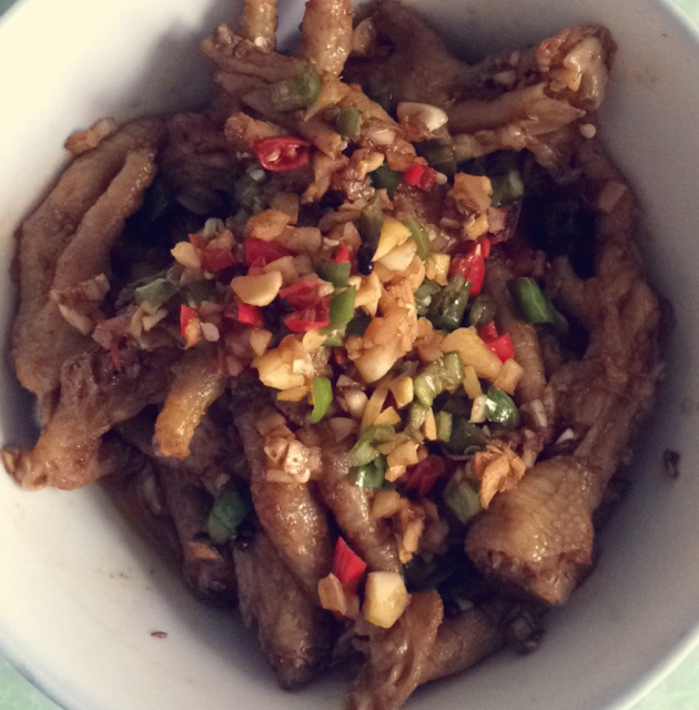 秘制红烧鸡爪