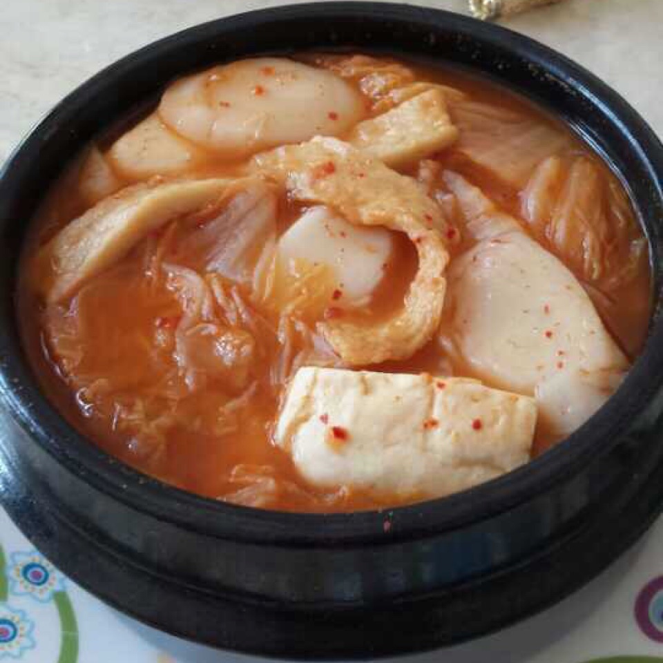 石锅泡菜汤的做法