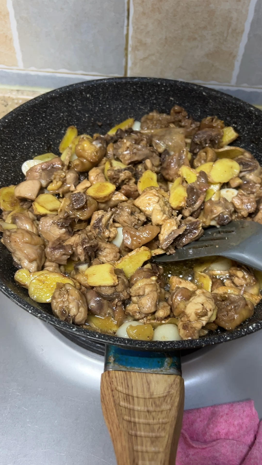 三伏天养生食谱！百吃不厌的沙姜炒鸡 超级简单快手 小孩增高长个子