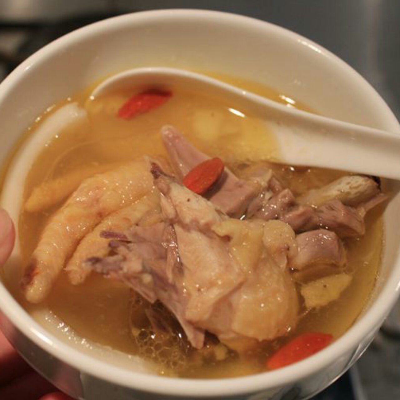 视频菜谱：椰子炖鸡