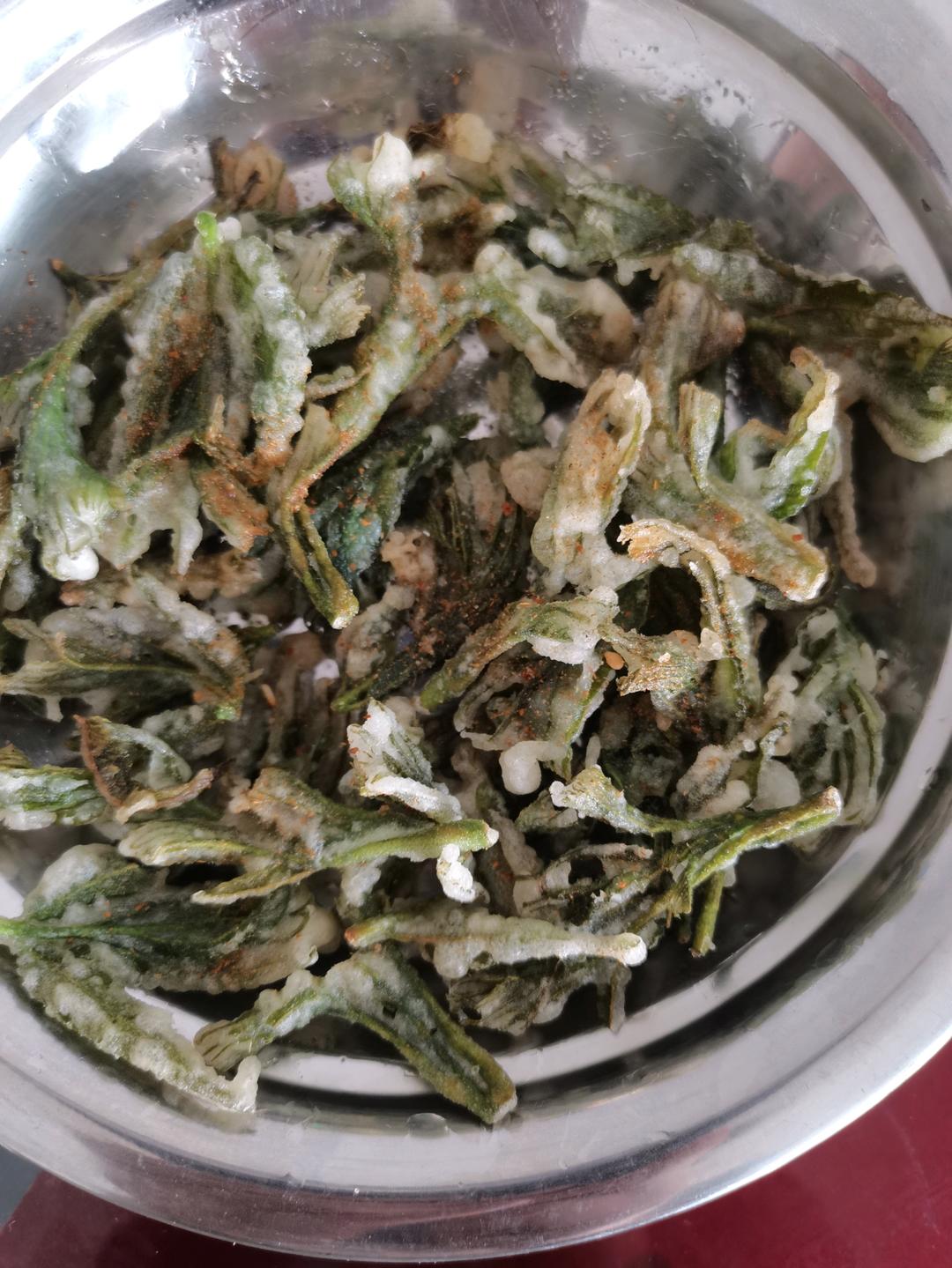 炸香椿鱼