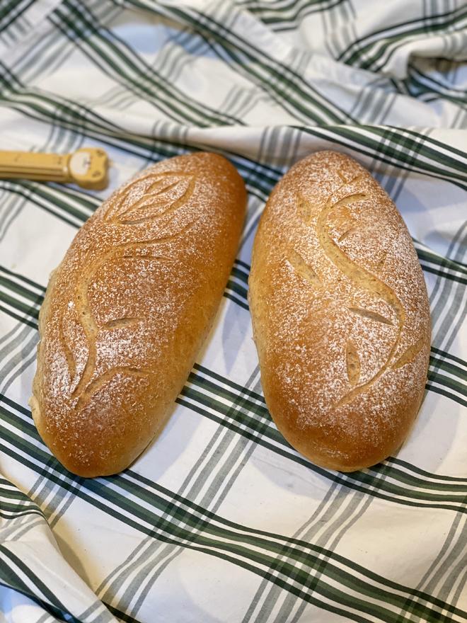 【冷藏发酵】全麦麻薯软欧包｛面包机揉面｝后油法的做法