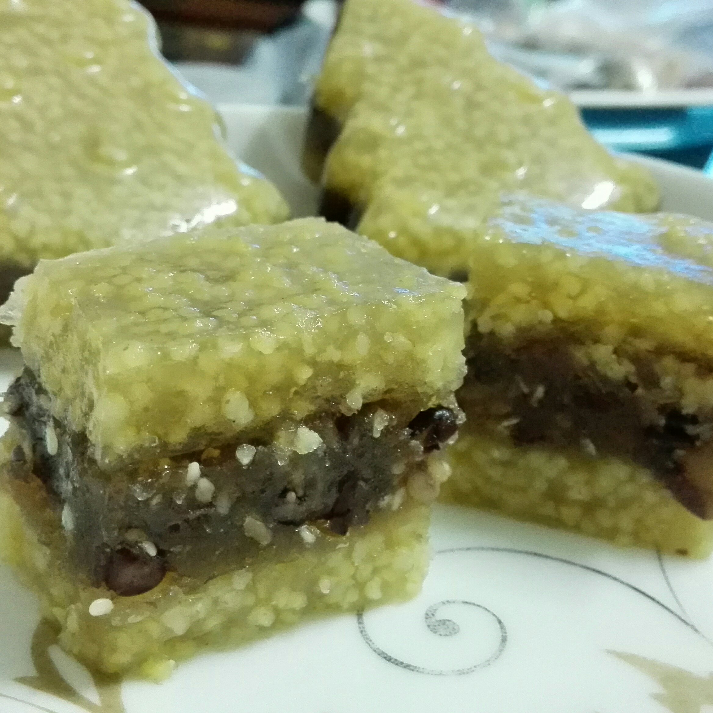 咕噜咕噜西米露做的红豆小米杂粮糕