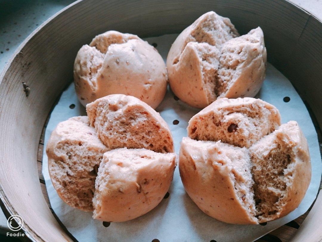 黑芝麻开花馒头