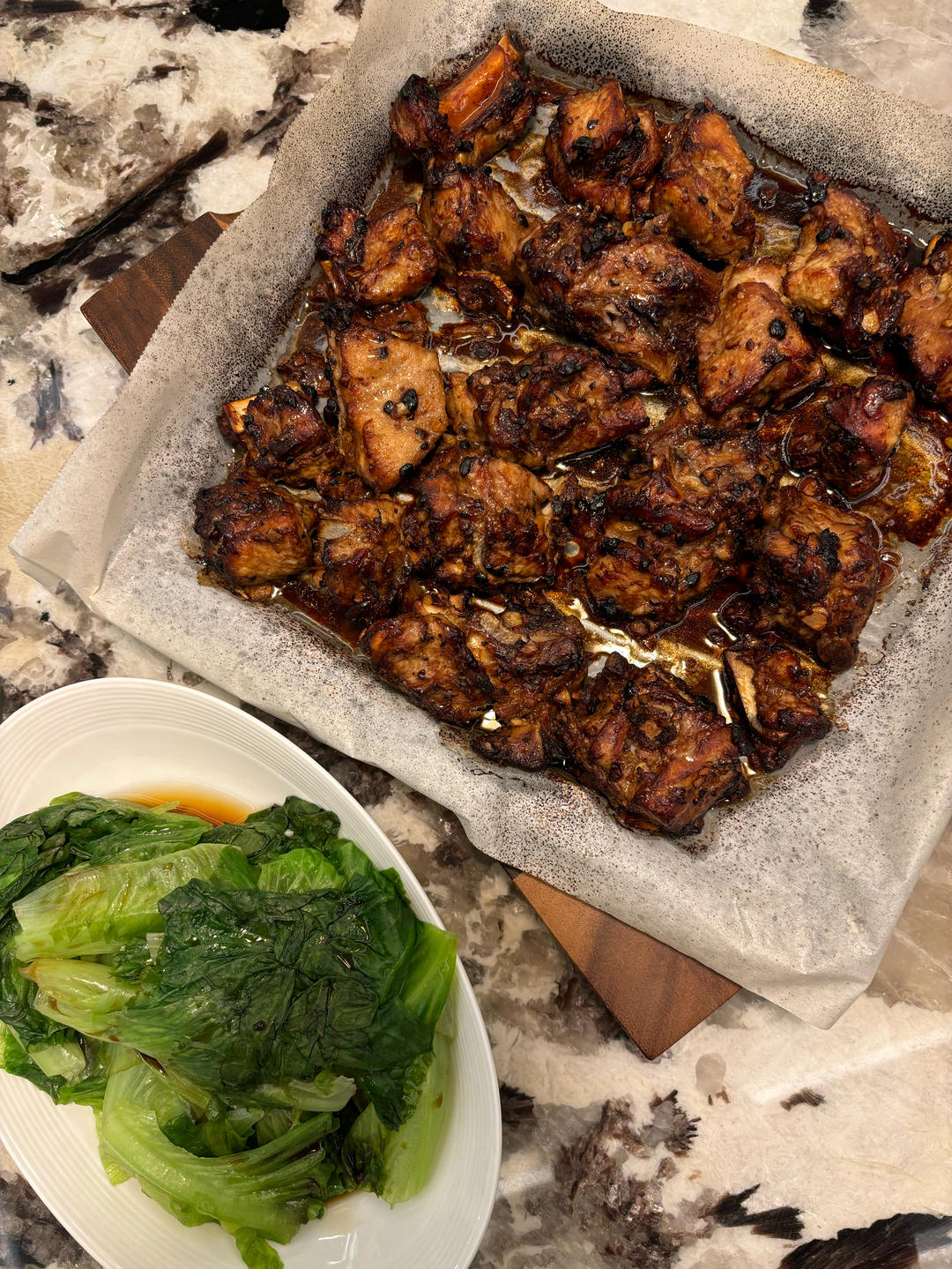 凌晨四点要排队的“广式干蒸排骨”