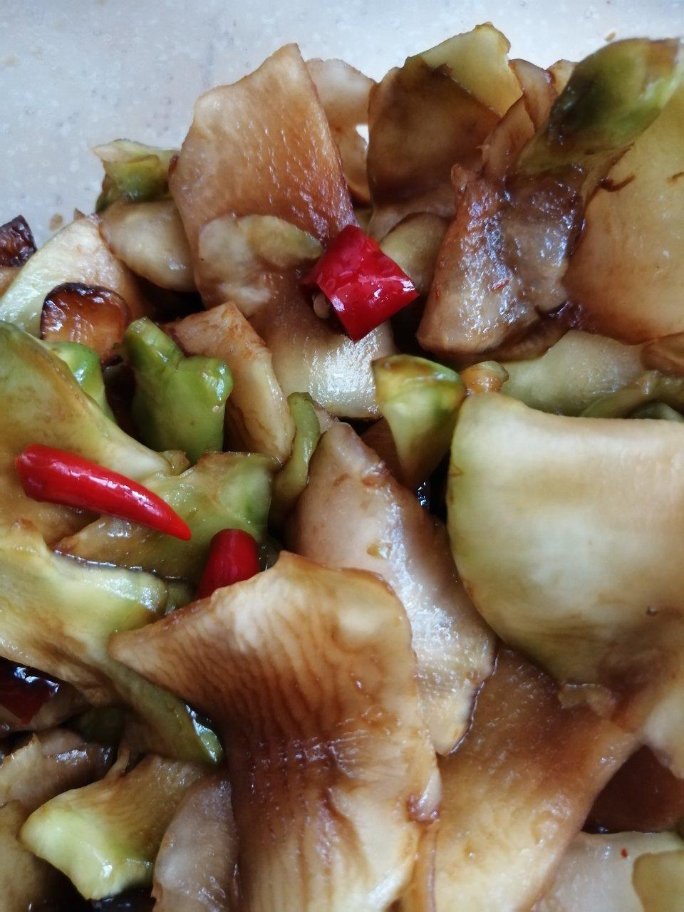 腌拌儿菜(脆爽麻辣)