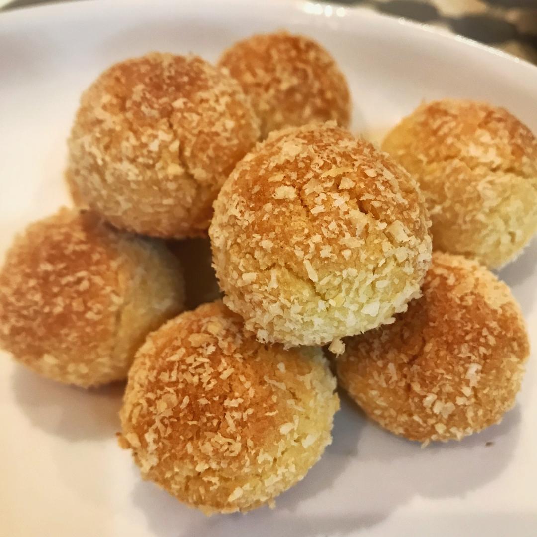 【视频】椰蓉小酥球（消耗蛋黄）童年美食