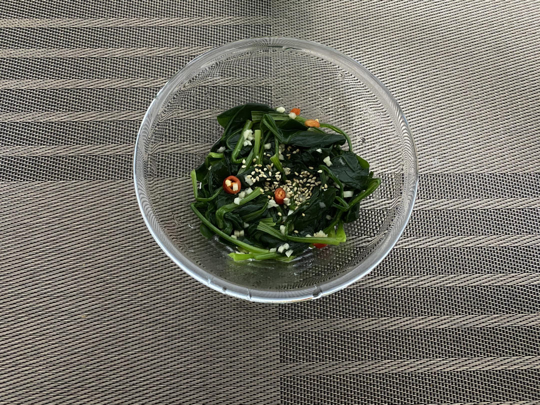 麻油拌菠菜