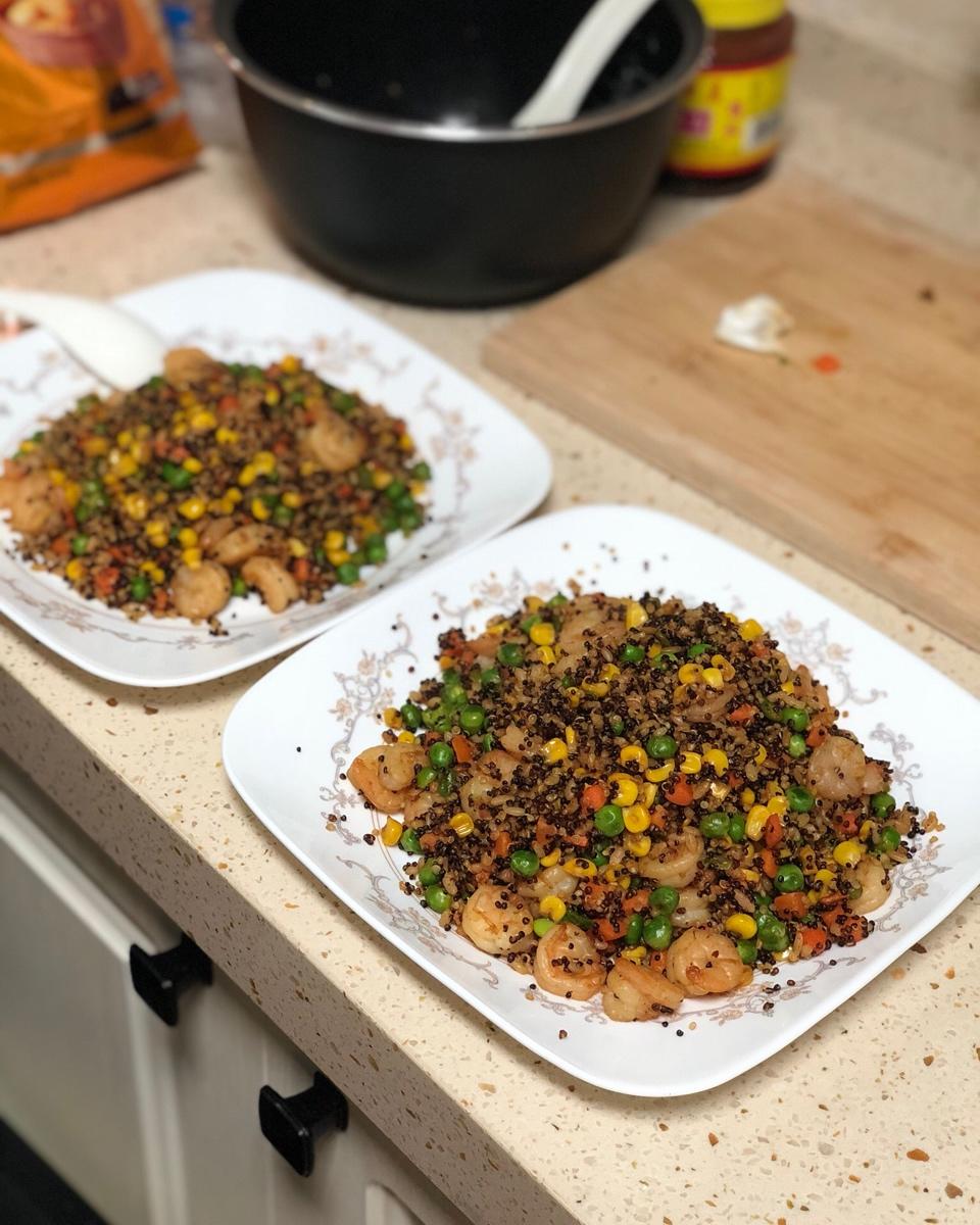 吃出人鱼线的藜麦鲜虾炒饭
