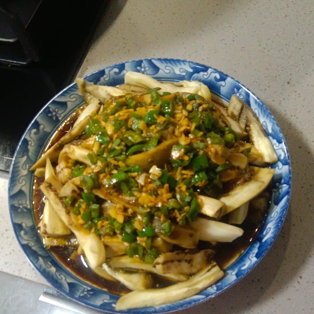 蒜泥茄子（蒸）
