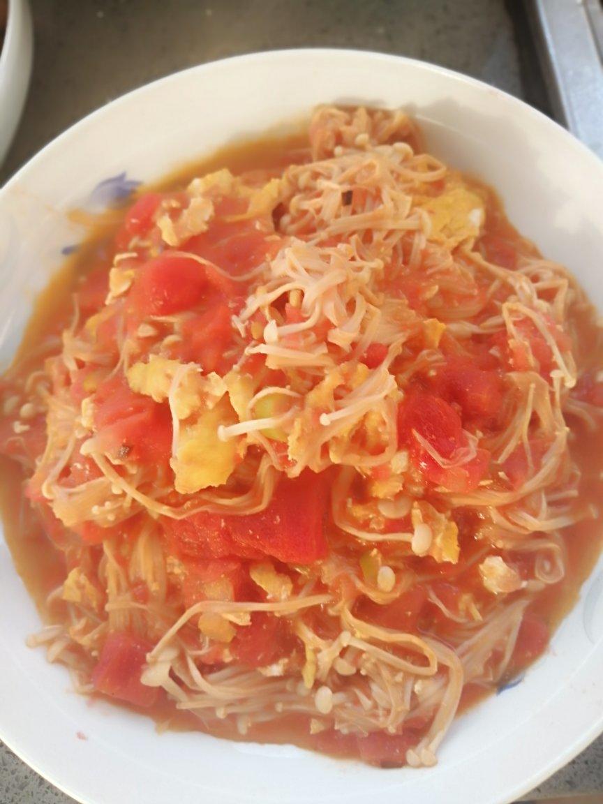 西红柿炒金针菇（绝配）