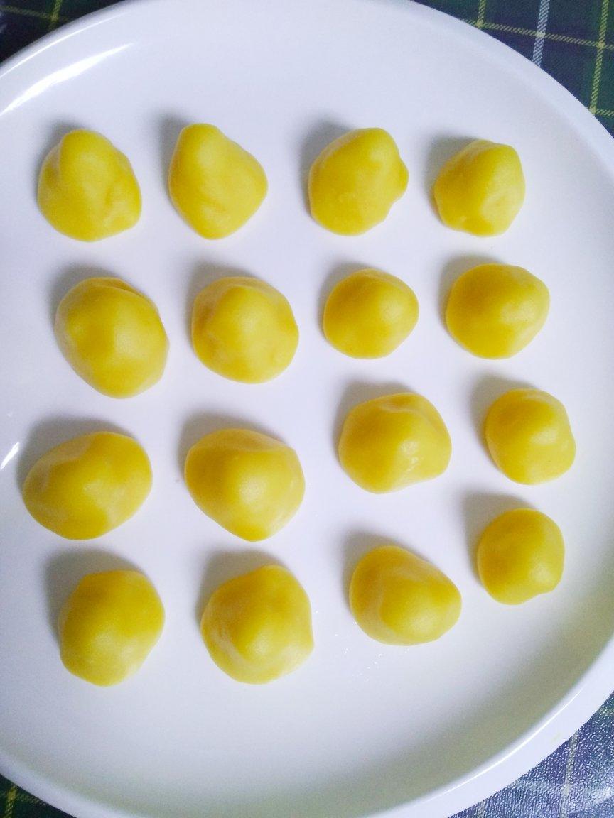 奶香糯米窝窝头