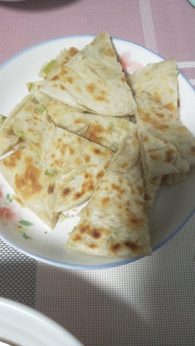 手抓饼/葱抓饼 Taiwan Style Pancakes