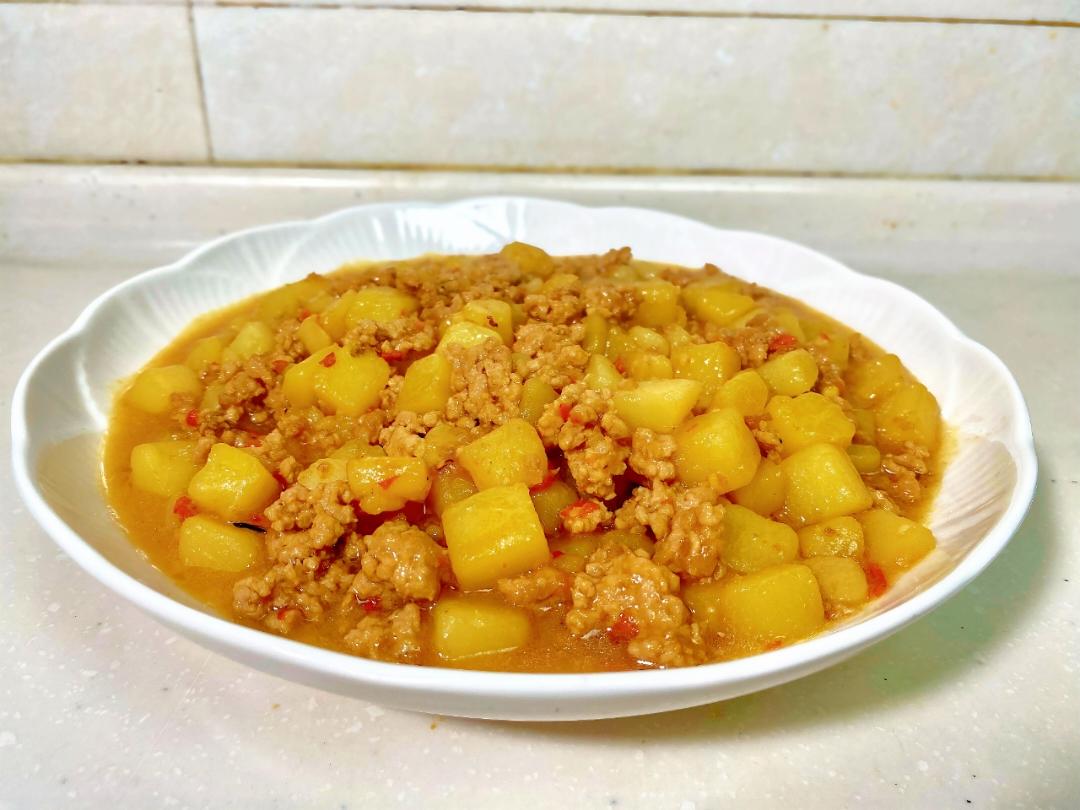 土豆烧肉末｜家常好菜