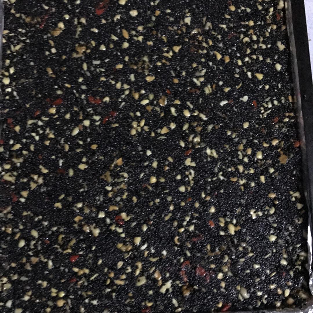 枸杞核桃花生黑芝麻片