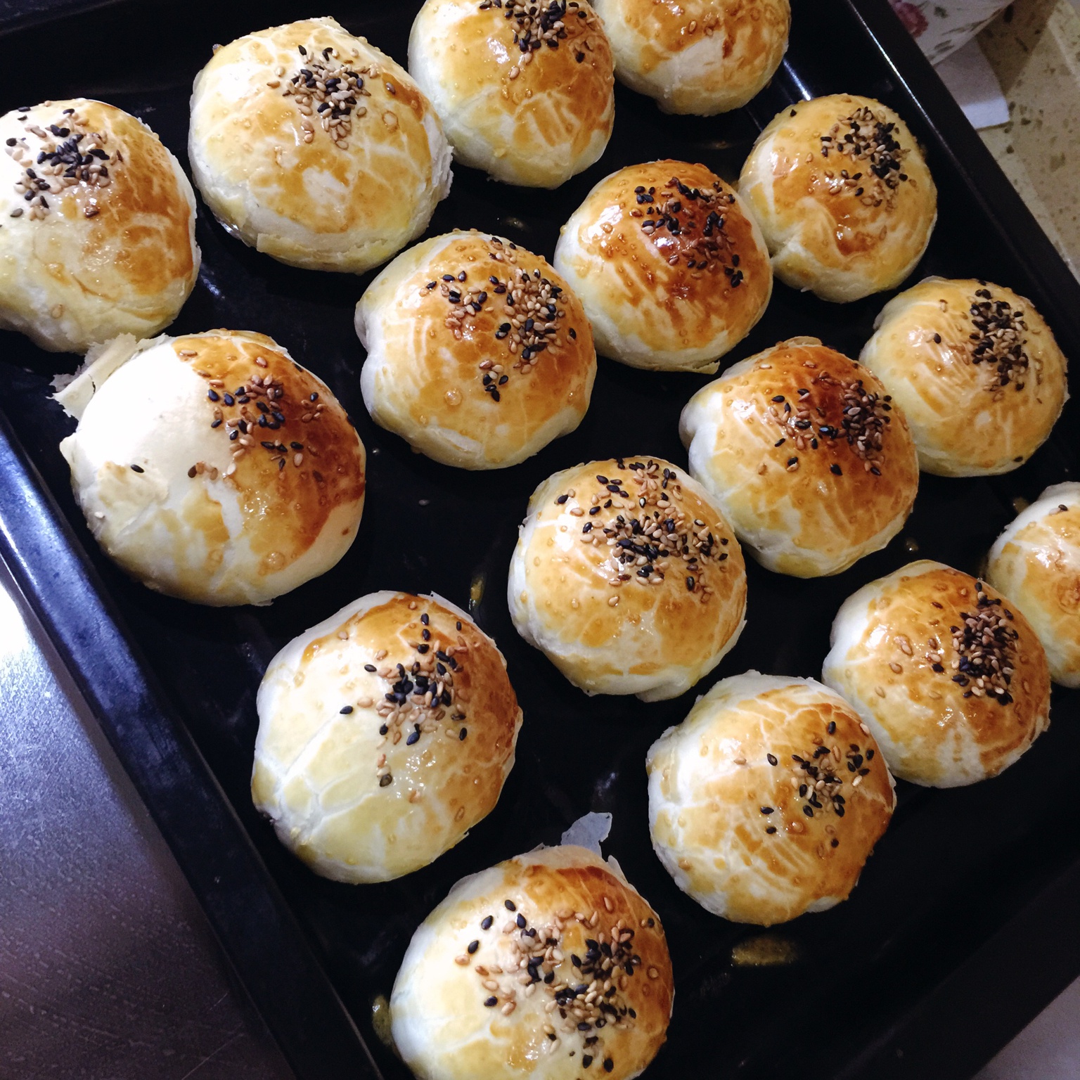 蛋黄酥酥酥（超级奶香黄油版）