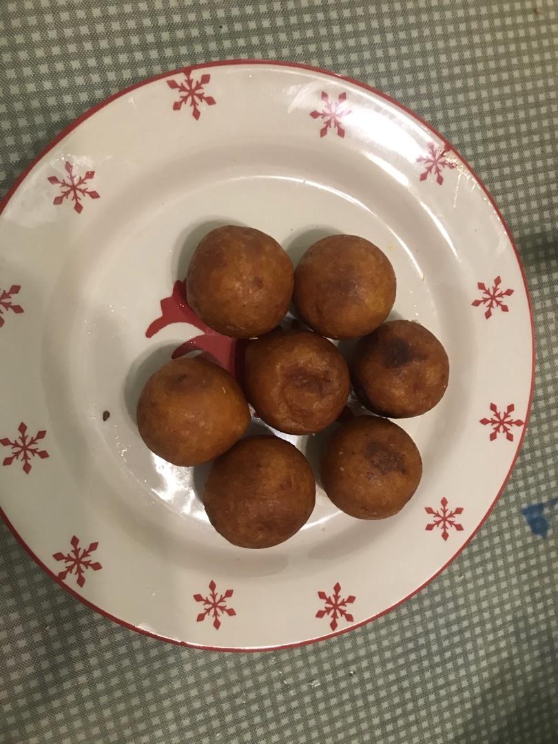 妈妈教炸的红薯丸子