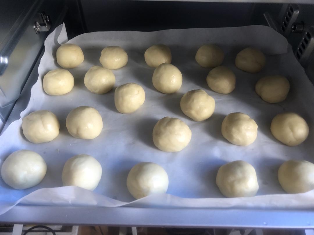 鲜奶小餐包-一次性发酵省时省力