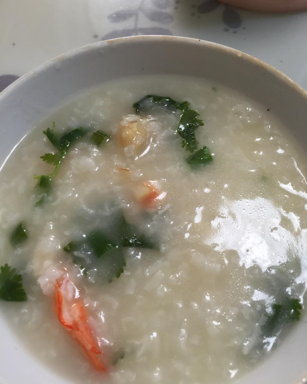 鲜虾砂锅粥