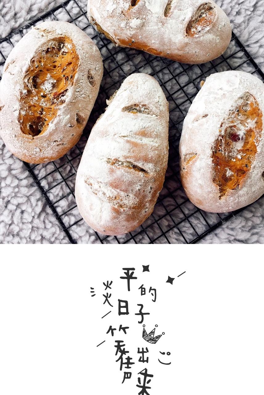 全麦红糖杂果软欧包