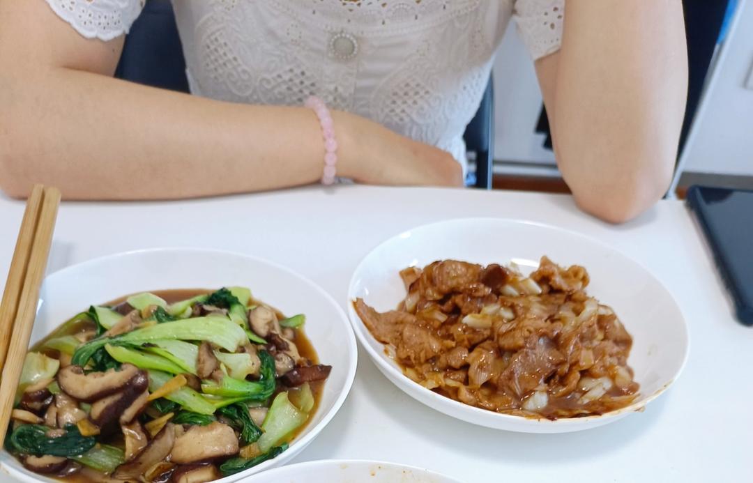 香菇油菜（简单快手）