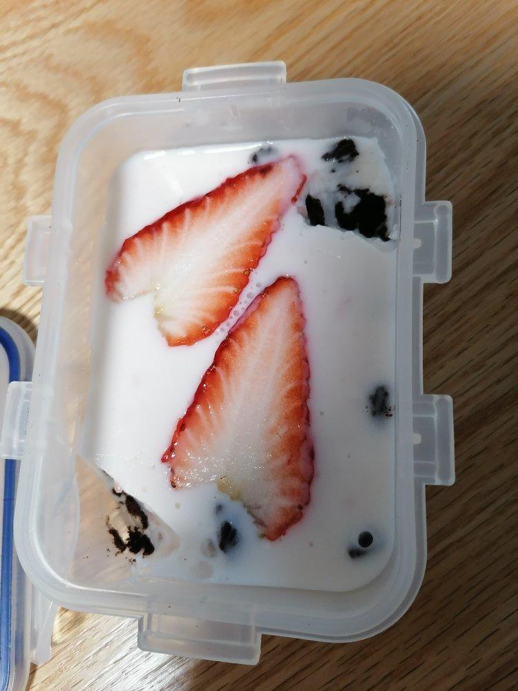 免烤箱超q弹的草莓🍓酸奶布丁小白也能做