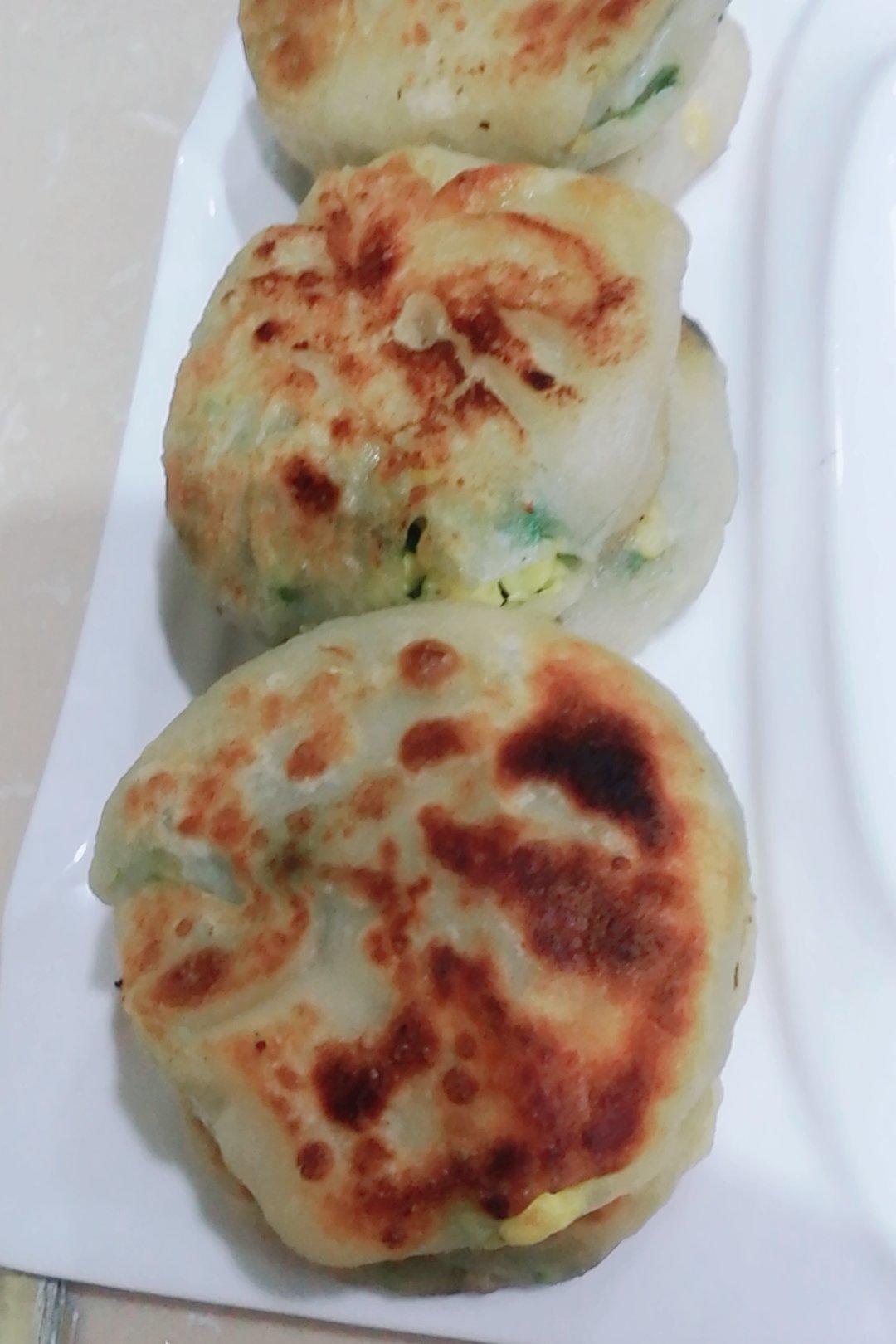 薄皮韭菜饼