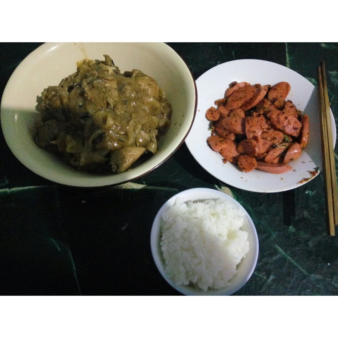 排骨炖粉条