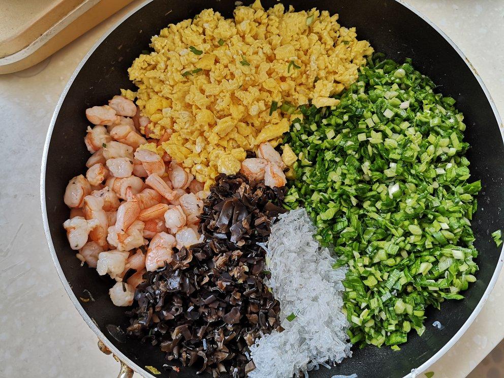 韭菜鸡蛋虾仁三鲜饺子