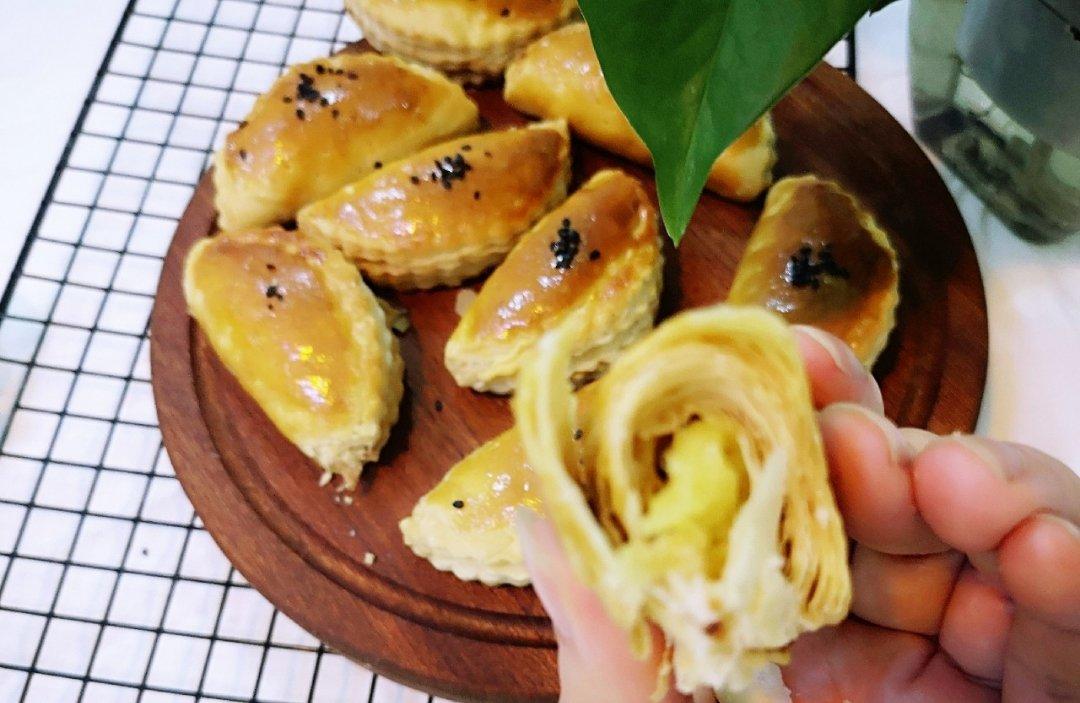 手工开酥榴莲酥