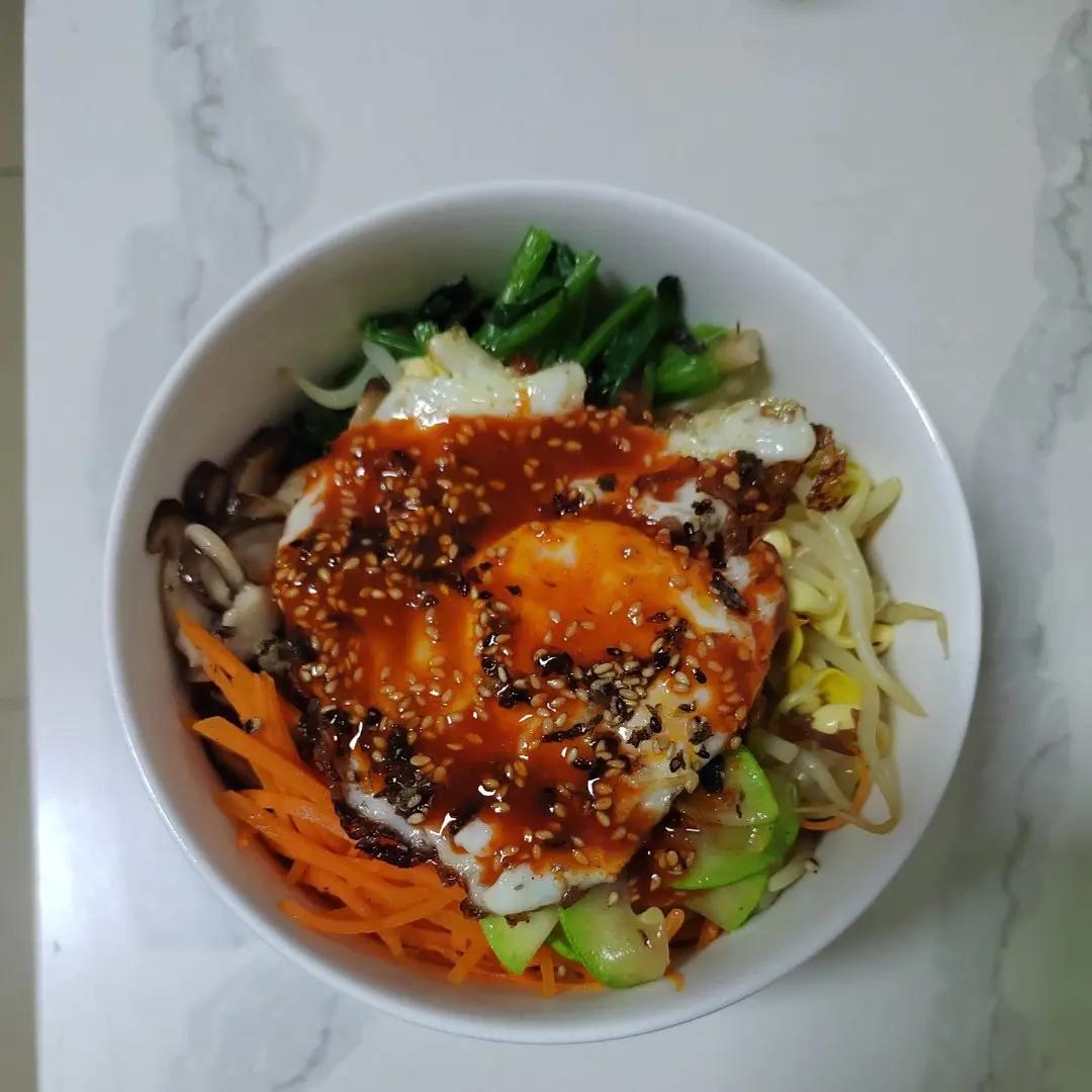 韩国石锅拌饭