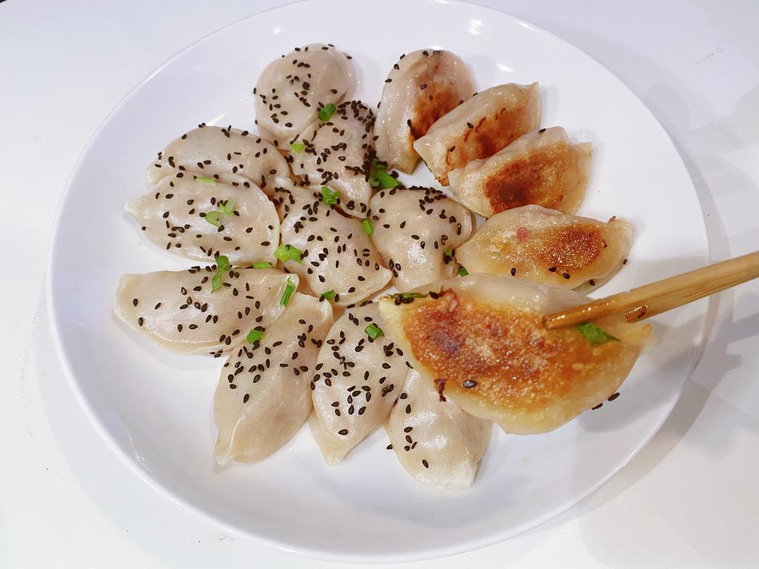 爆汁的快手生煎饺子的做法