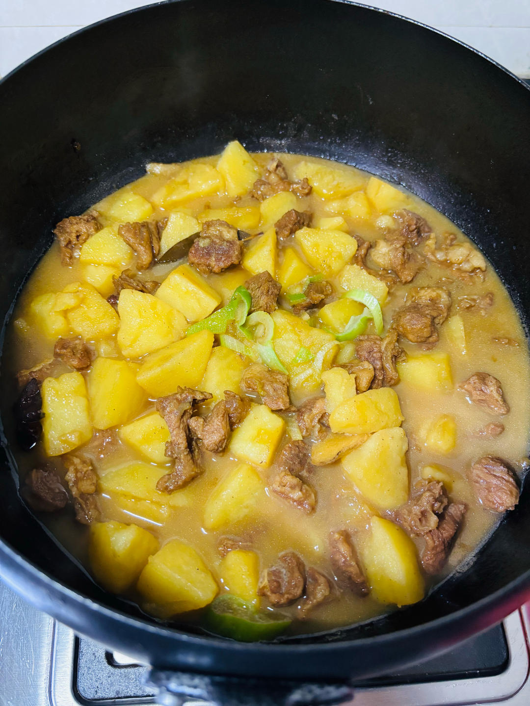 土豆炖牛肉-家常好吃快手！