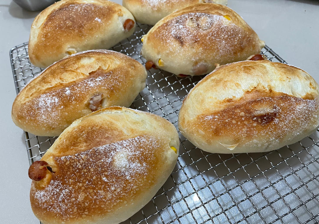 矛盾的碰撞 盐烧芝士玉米面包