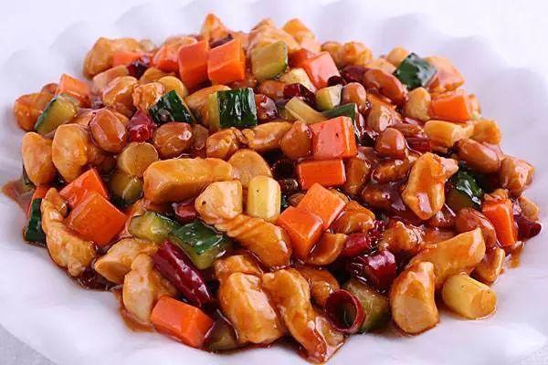 宫保鸡丁还是宫爆鸡丁的做法