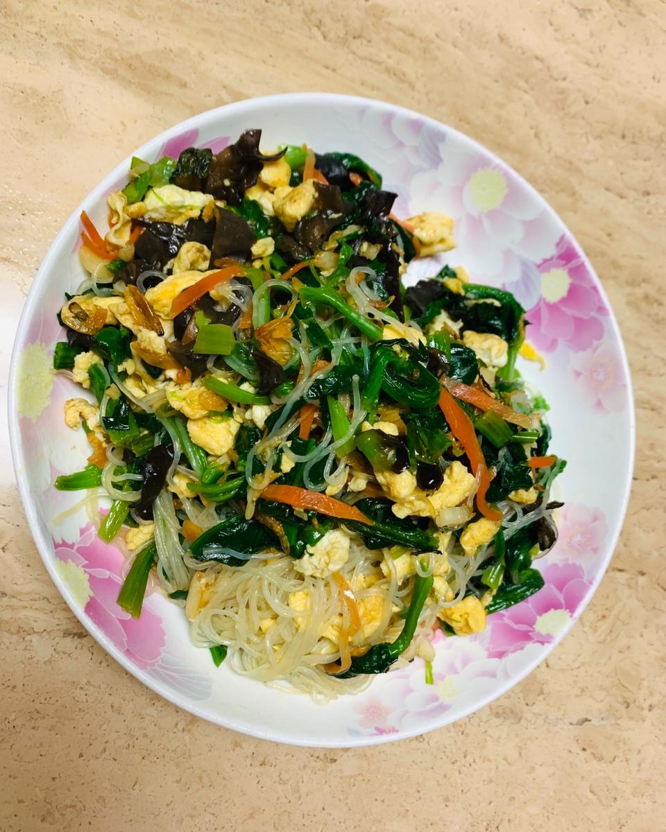 虾皮菠菜炒鸡蛋