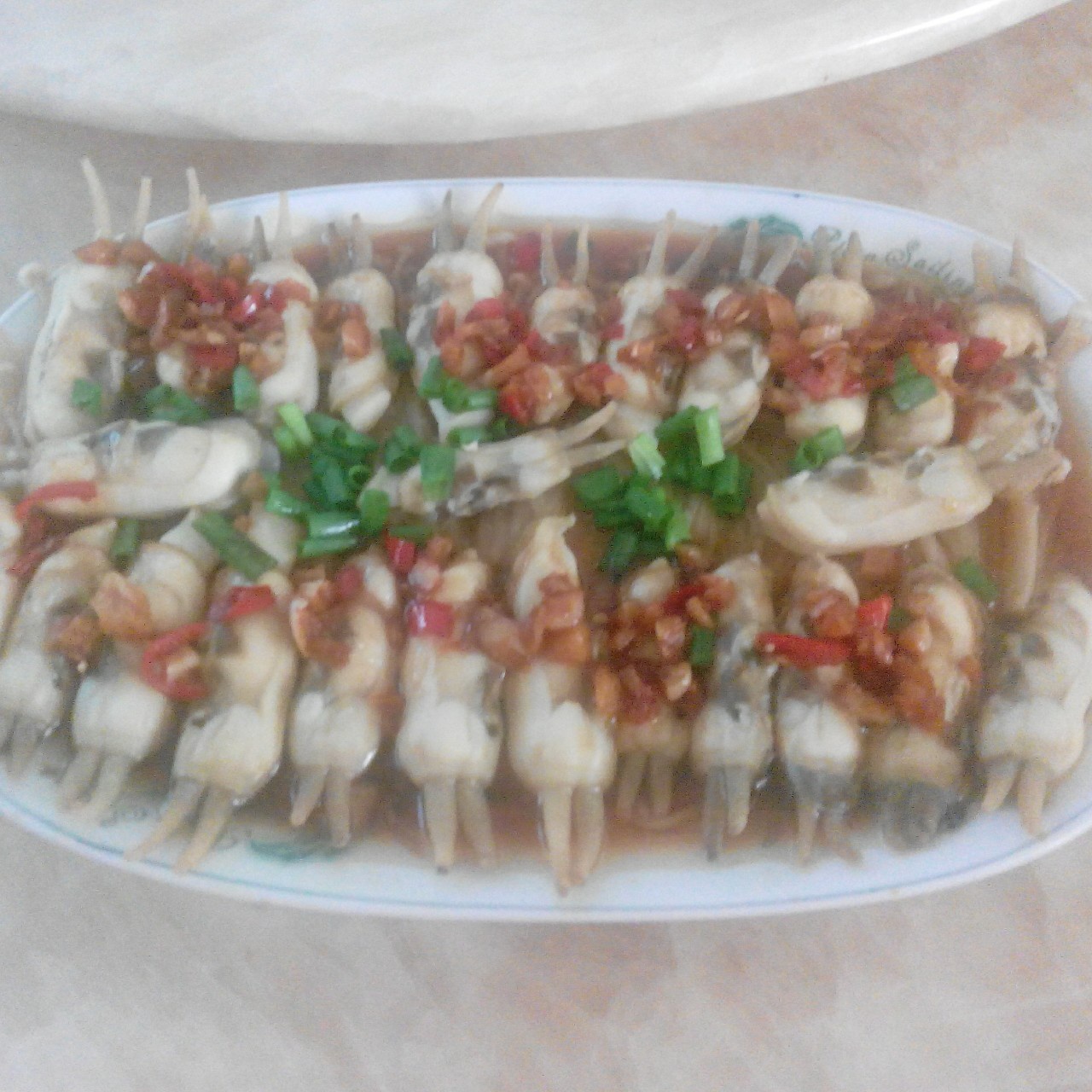 蒜蓉剁椒蛏子蒸粉丝