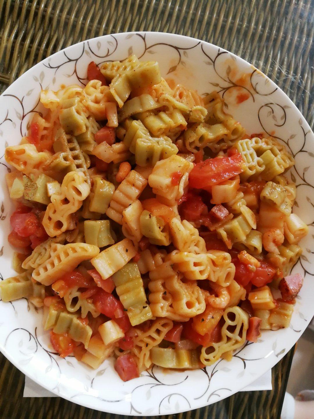 番茄肉酱意大利面