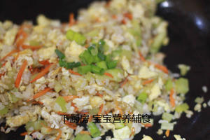 莴笋虾仁糙米饭的做法 步骤15