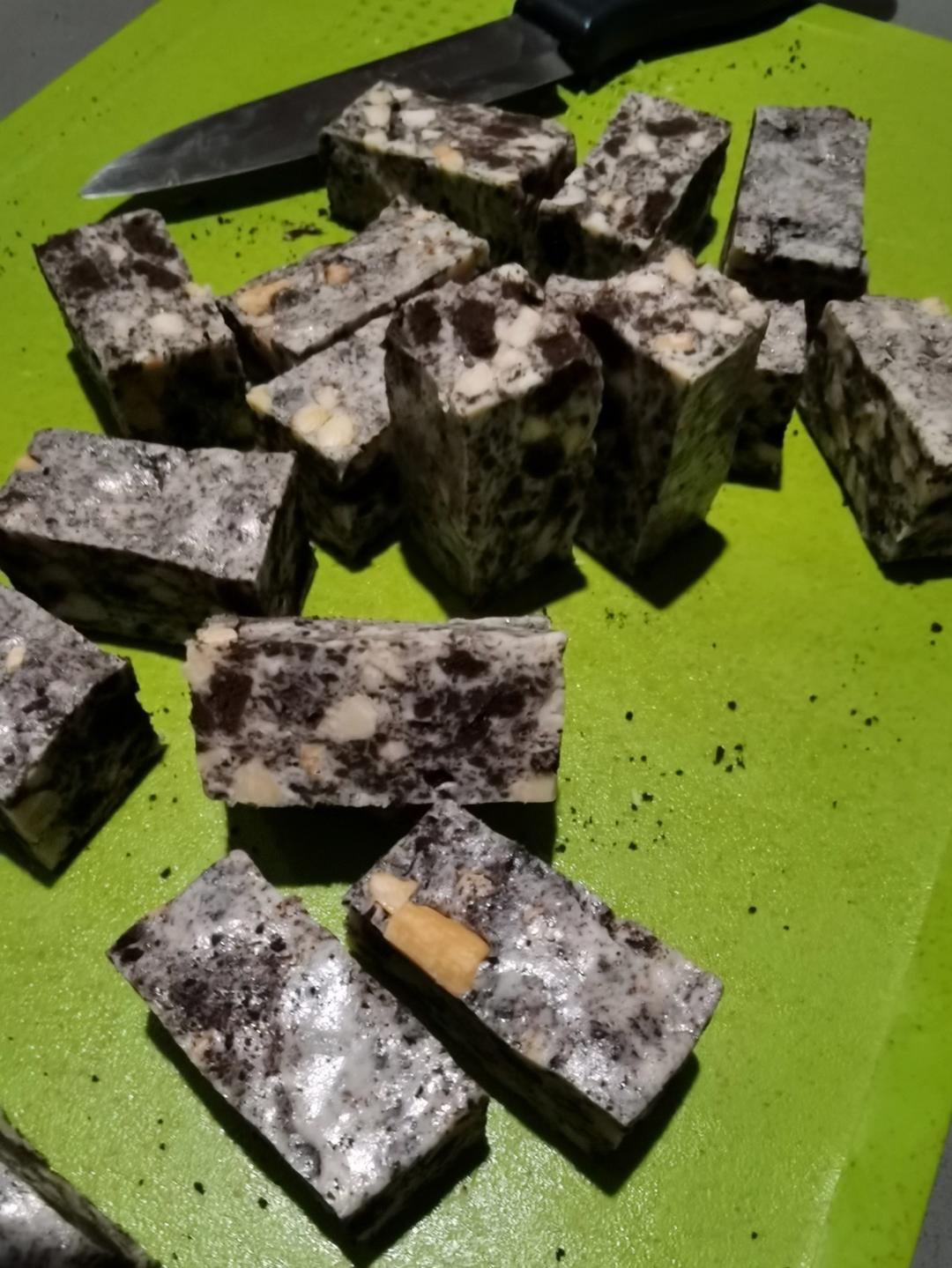 奥利奥牛轧糖  这样做很轻松  好看又好吃  附细节视频