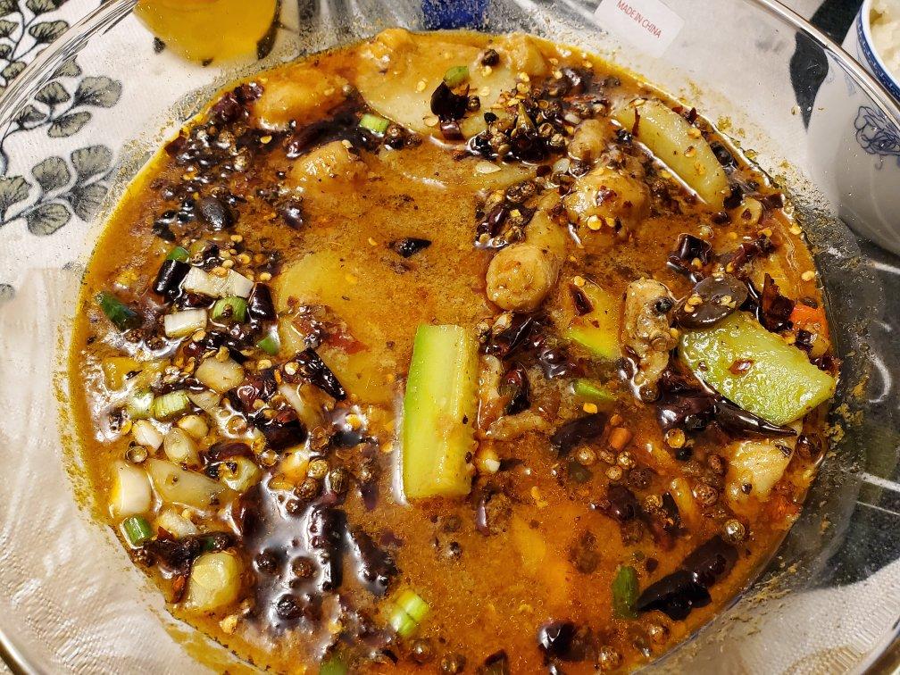 厨师长教你：“水煮肉片”的正宗做法，这味道真的很四川