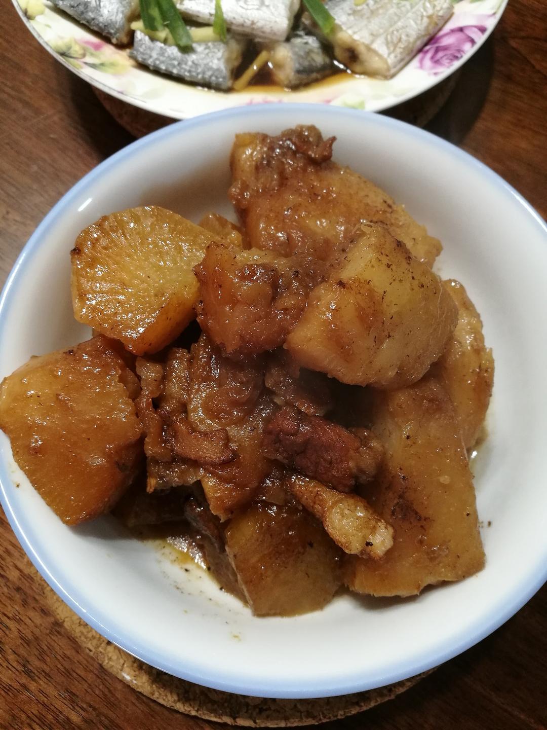 鲍汁萝卜煲，冬季温润的鲜甜味道