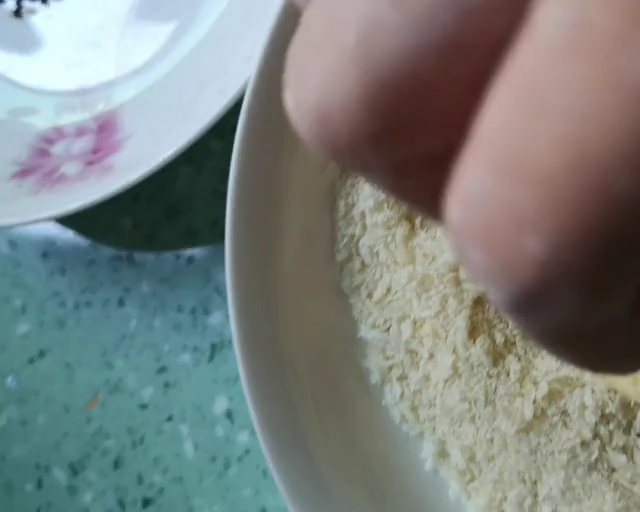 香喷喷的南瓜饼的做法 步骤7