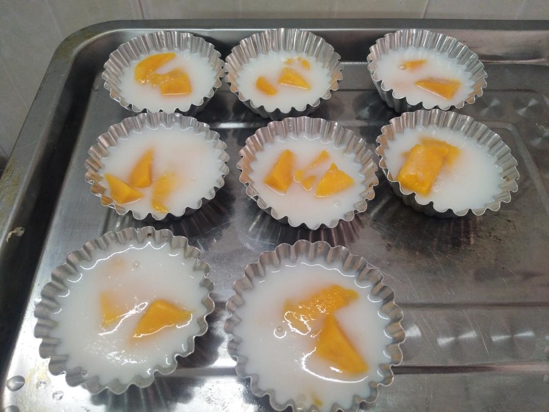 超级简单的牛奶芒果布丁(白凉粉版)的做法