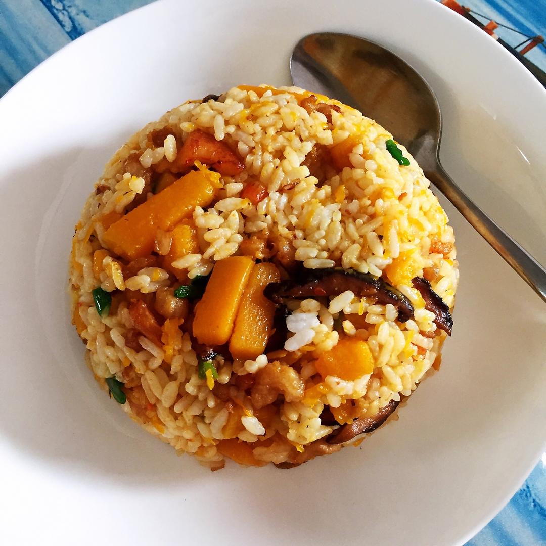 美味到不行的南瓜饭