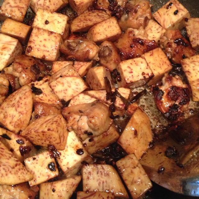 豉汁芋头烧鸡翅