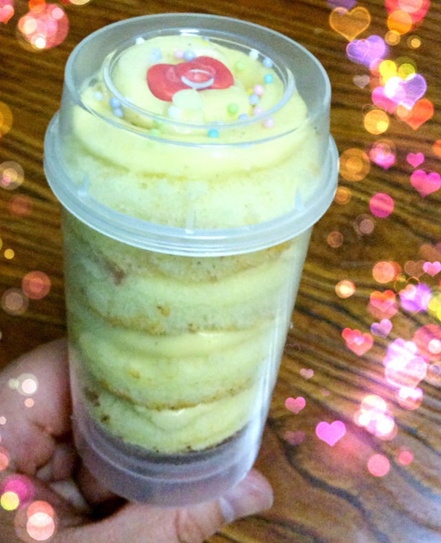 味道惊艳的纯素cup cake——纯素基础巧克力杯子蛋糕配意式奶油霜（附2款纯素糖霜做法）